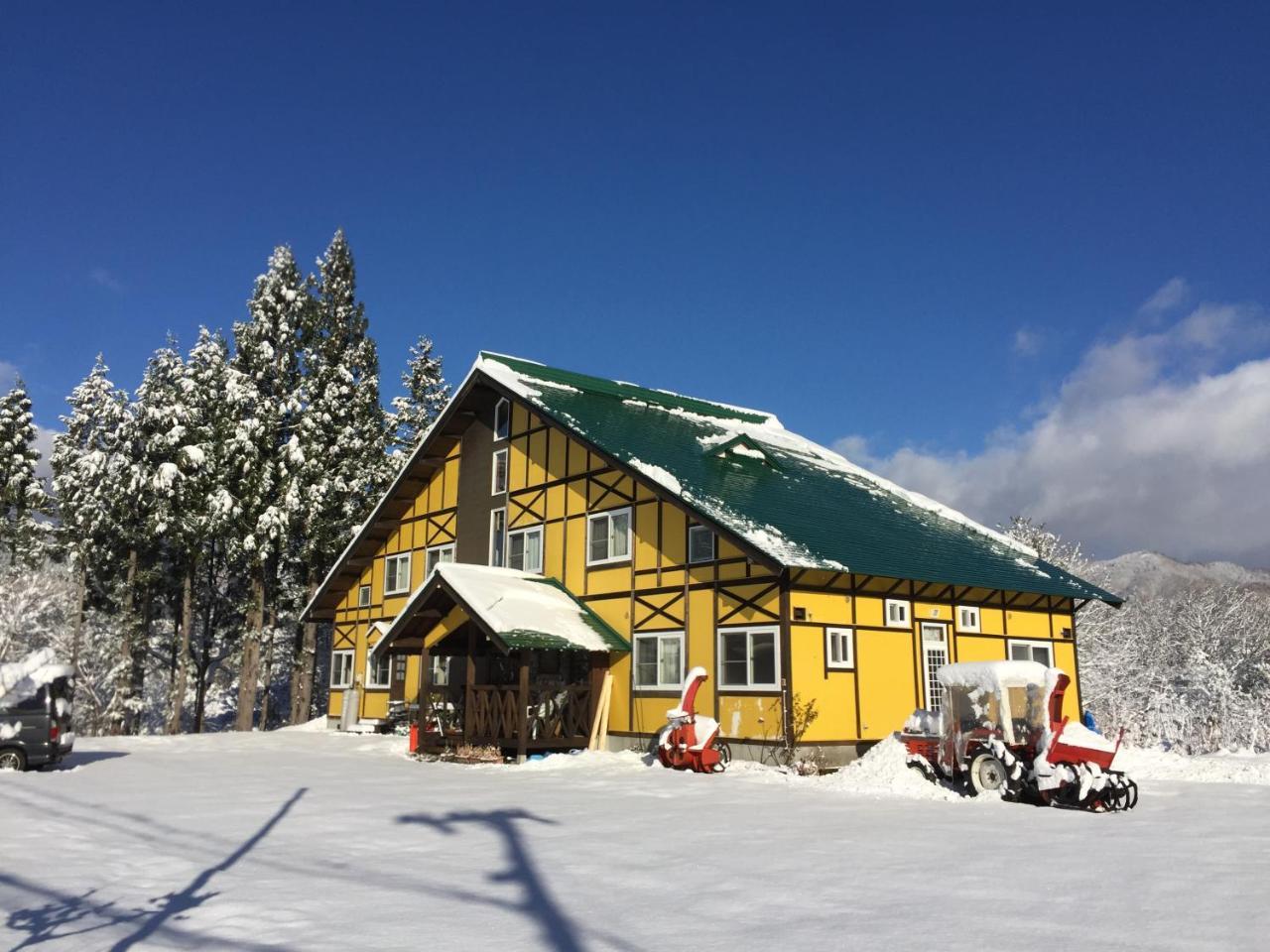Guesthouse Kinzaza Gujo Exterior photo